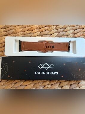 Aestus Genuine Leather Band - Brown / 38MM / 40MM / 41MM / 42MM-S10/S11